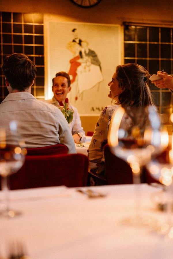 Amadeus Restaurant & Boutique Hotel 威尔 外观 照片